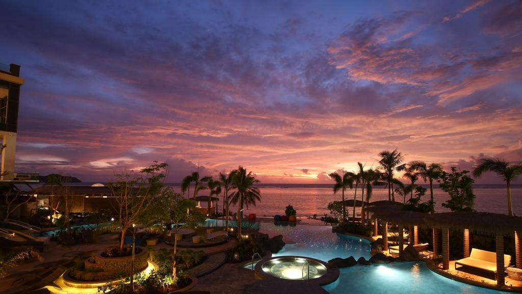 Dusit Thani Guam Resort Tumon Exterior photo